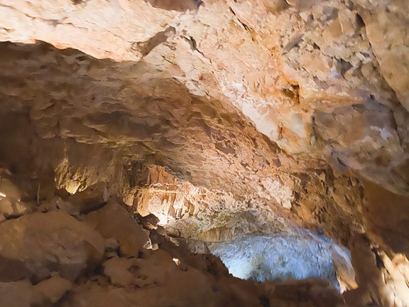Cumberland Caverns