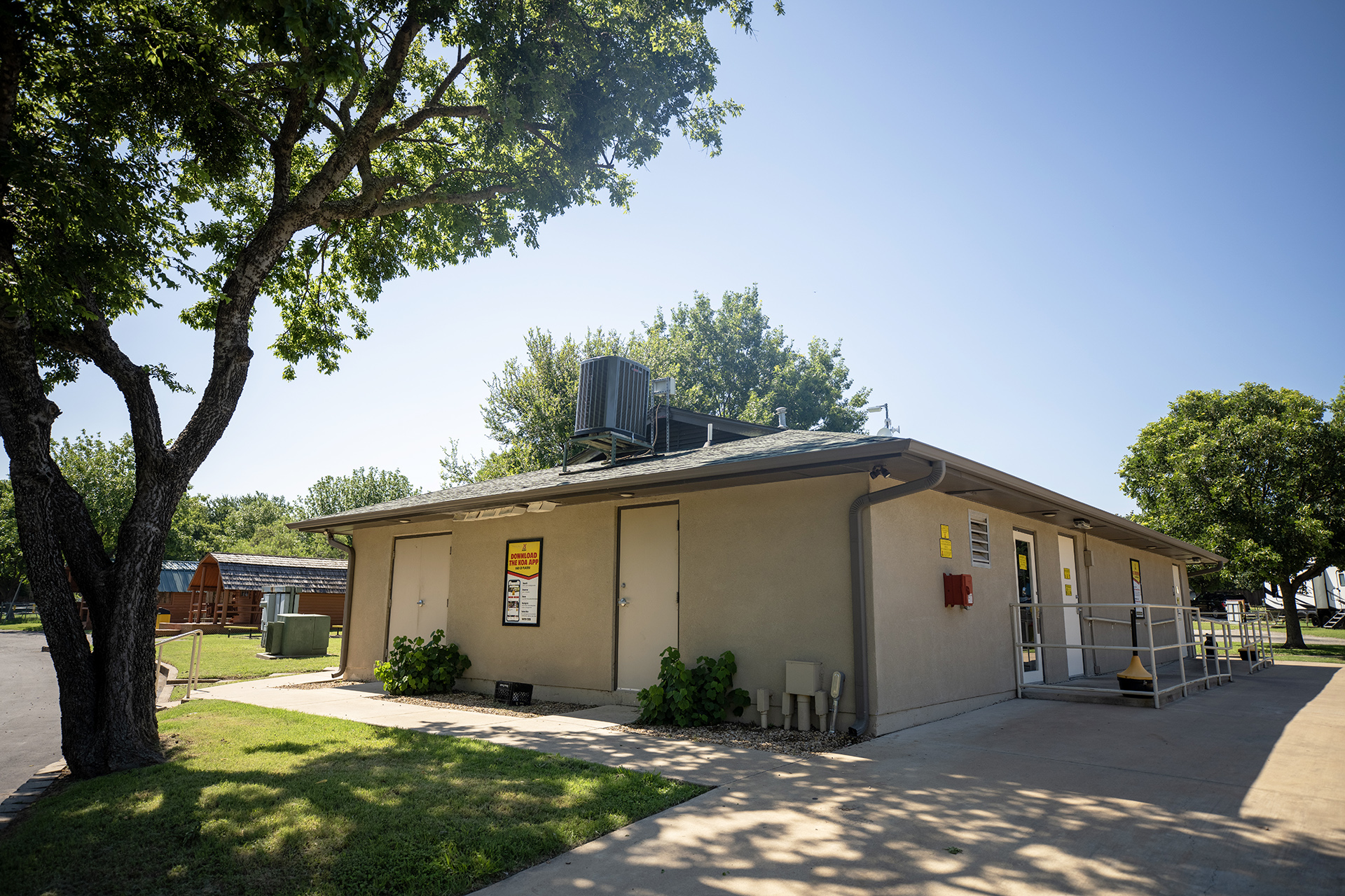 Bathhouse & Laundry - Exterior