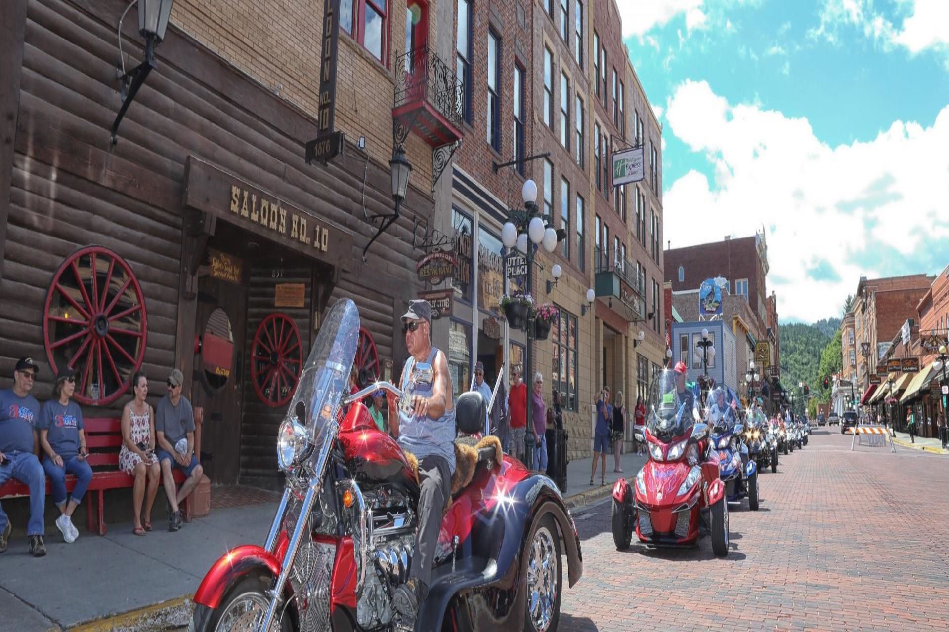 Three Wheeler Rally Photo