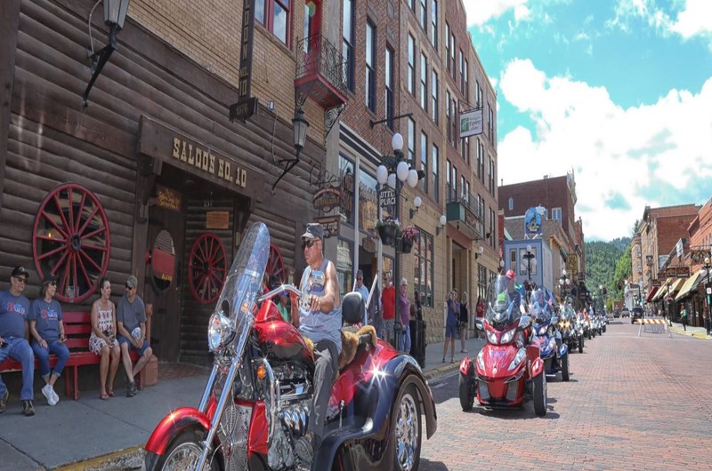 Three Wheeler Rally Photo