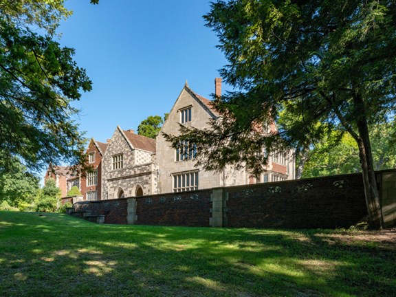 Salisbury House