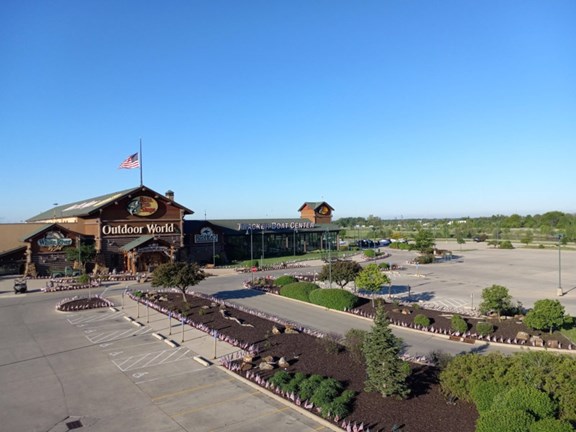 Bass Pro Shop - Altoona
