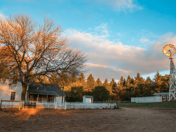 Living History Farms