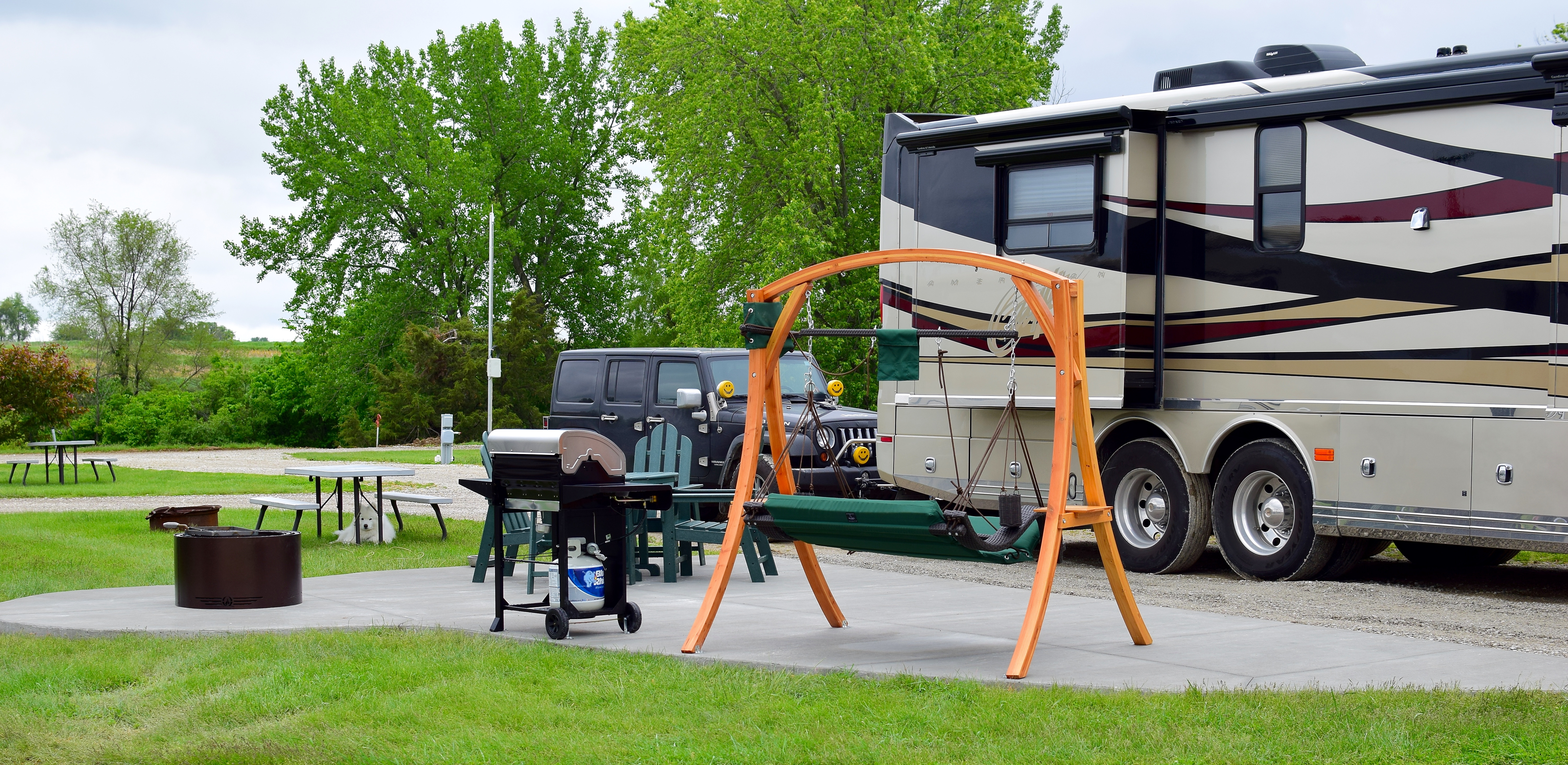 Deluxe Patio Site #18