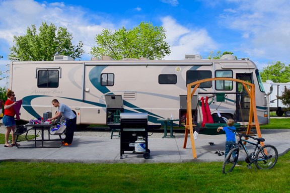 Deluxe Patio Site