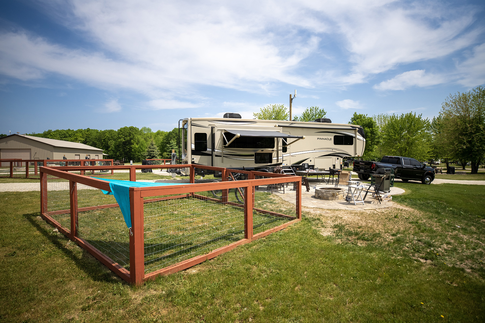 RV 103 - Pull Thru 50/30 AMPS FHU KOA Patio EV