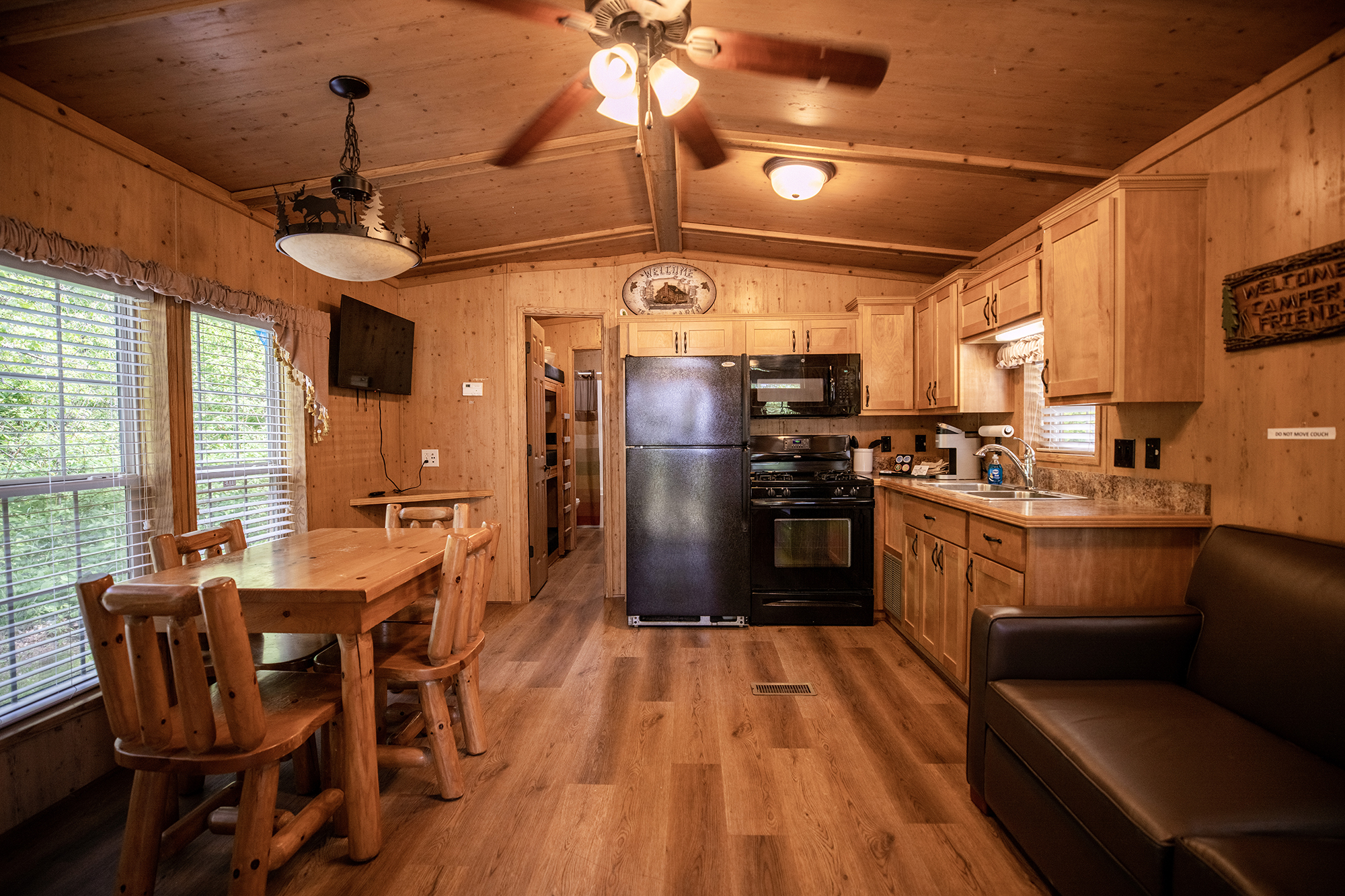 Deluxe Cabin 263