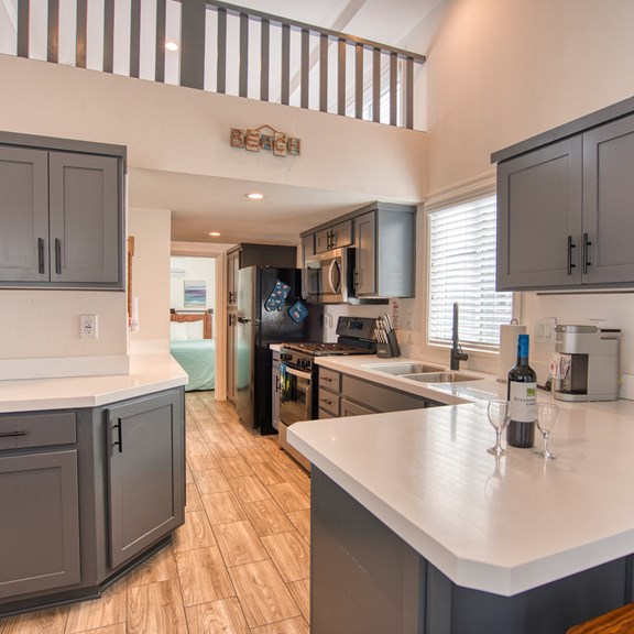 1 Bedroom w/ Loft