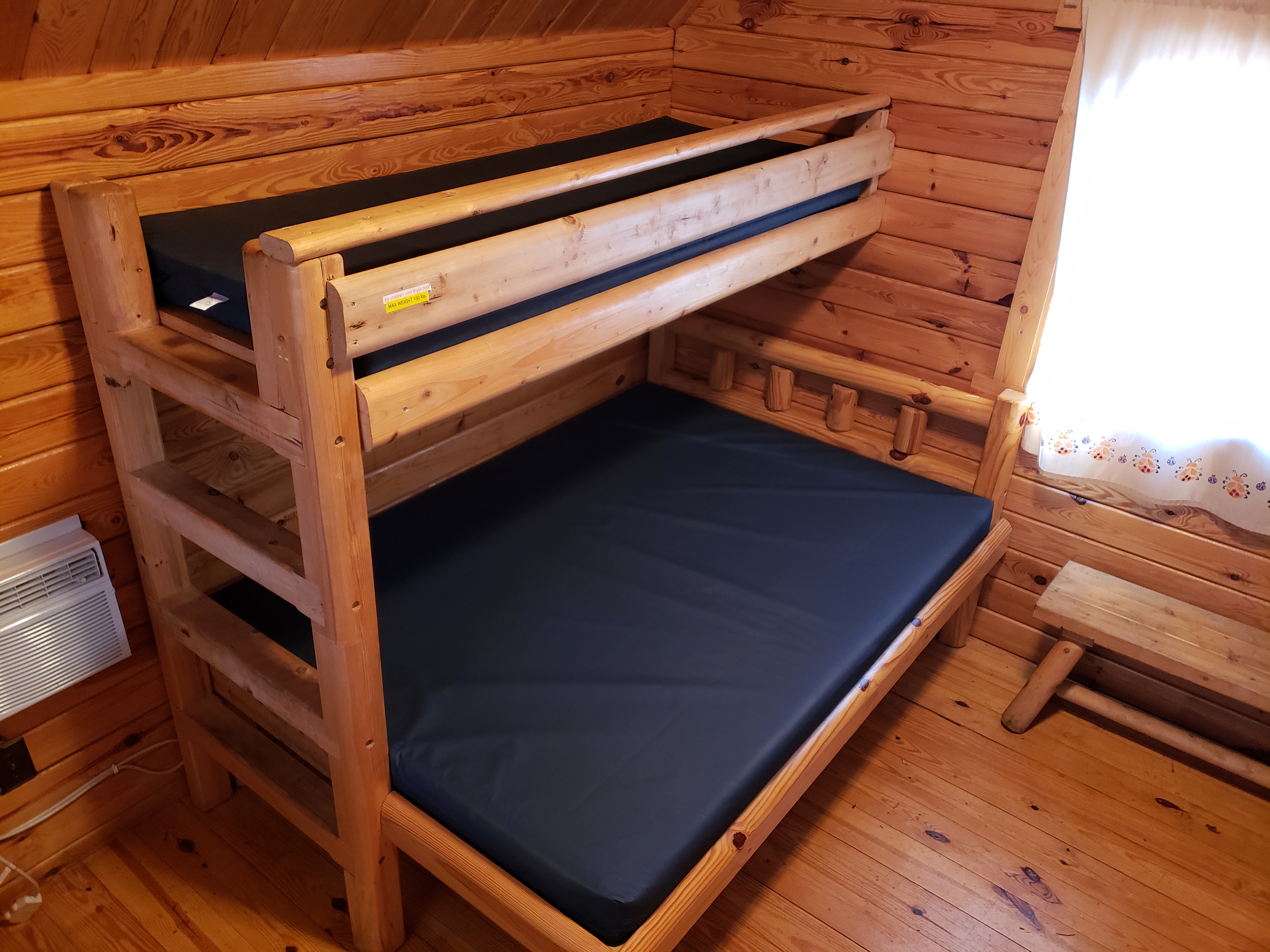 1 Room Log Cabin Plus, Interior (NO BATHROOM)