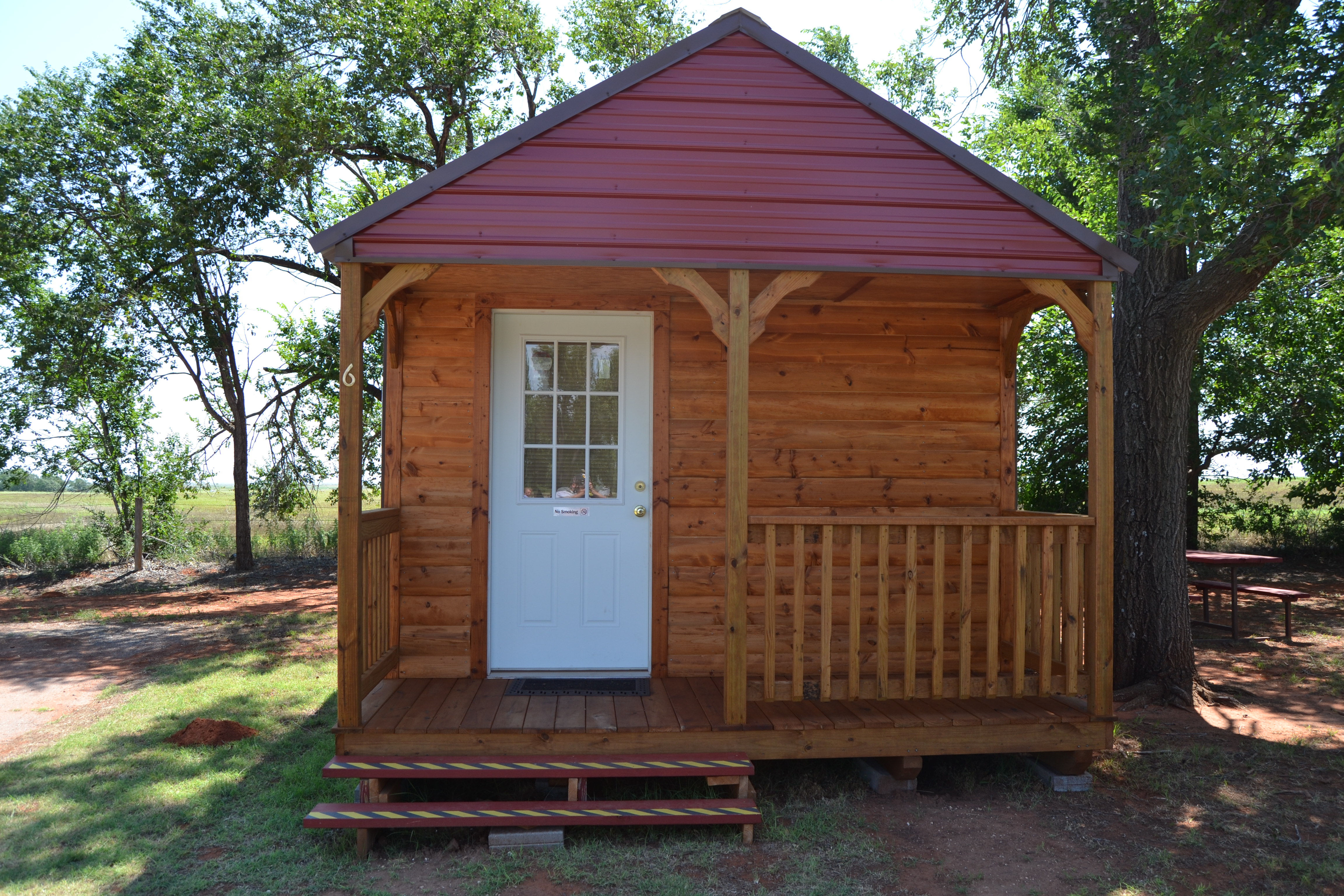 Deluxe 4 person cabin