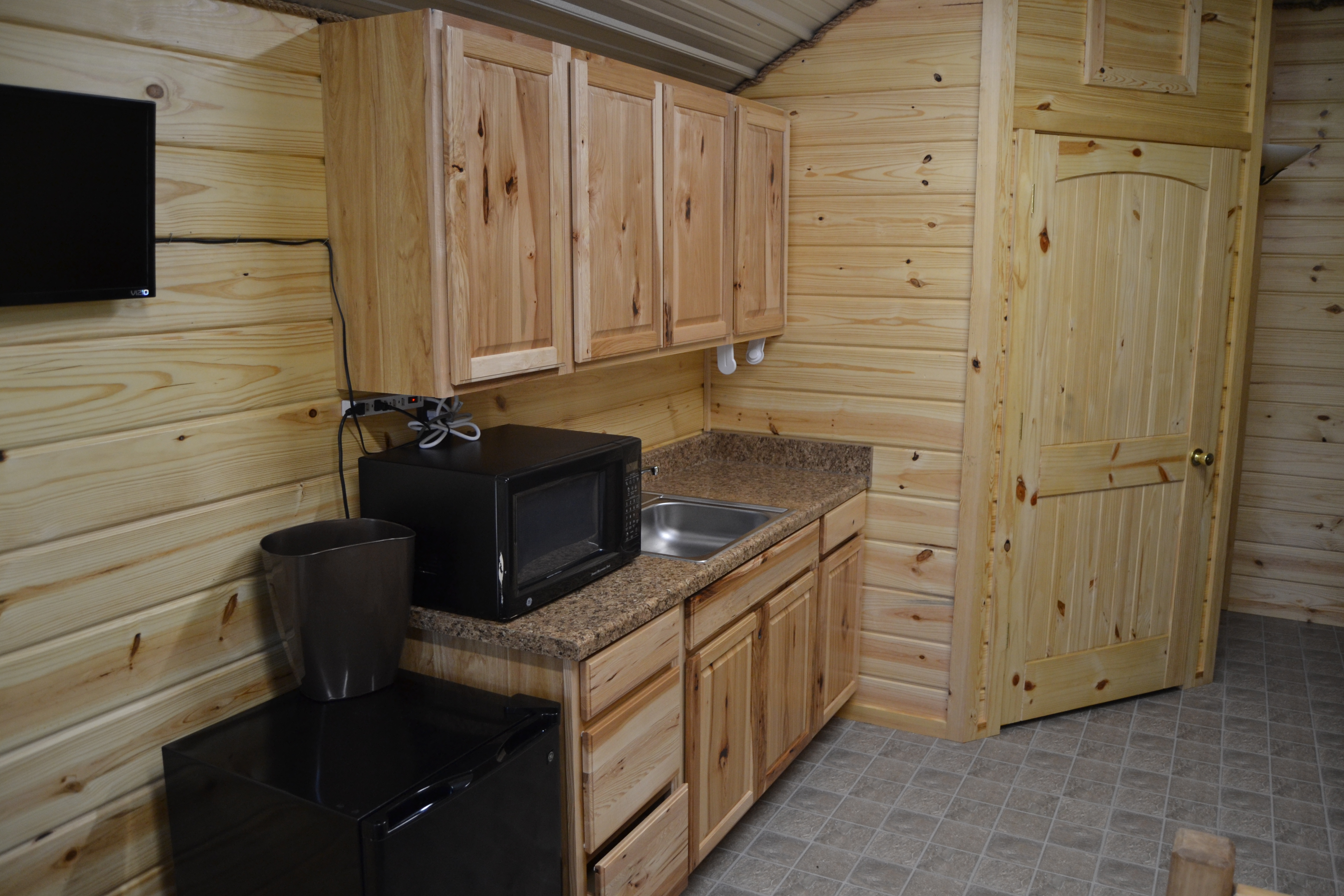 Deluxe 4 person cabin