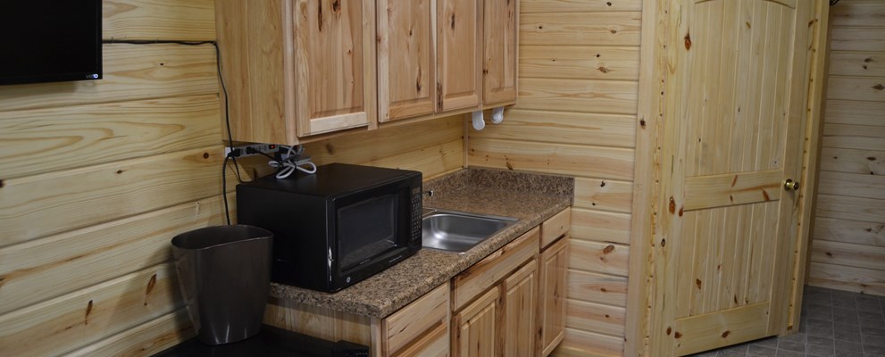 Deluxe 4 person cabin