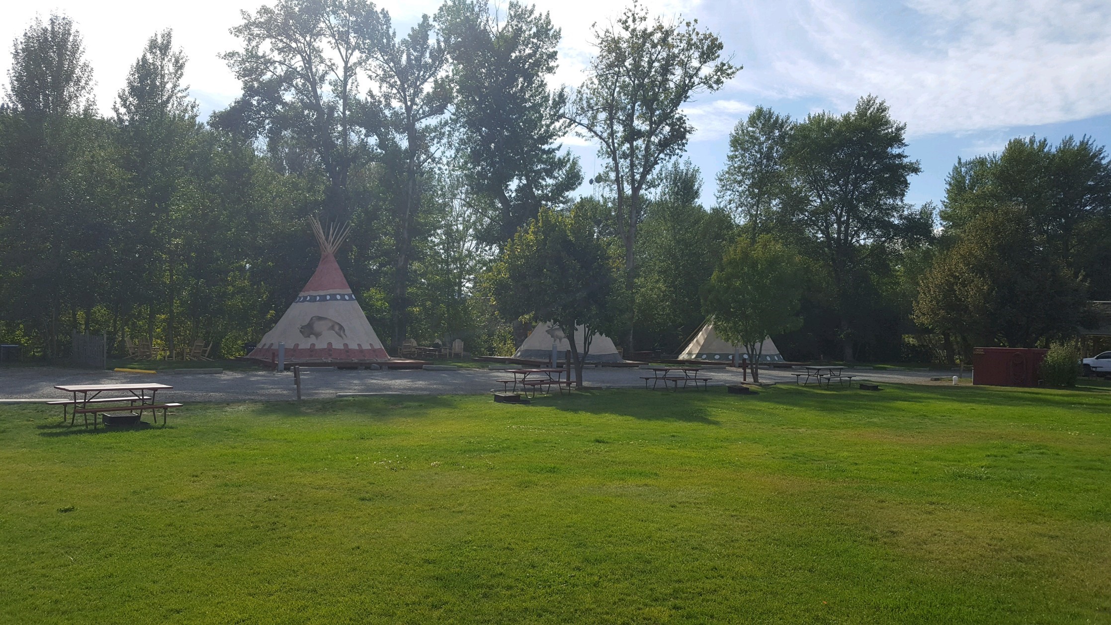 KOA Main Lawn Tent Sites Pic 2