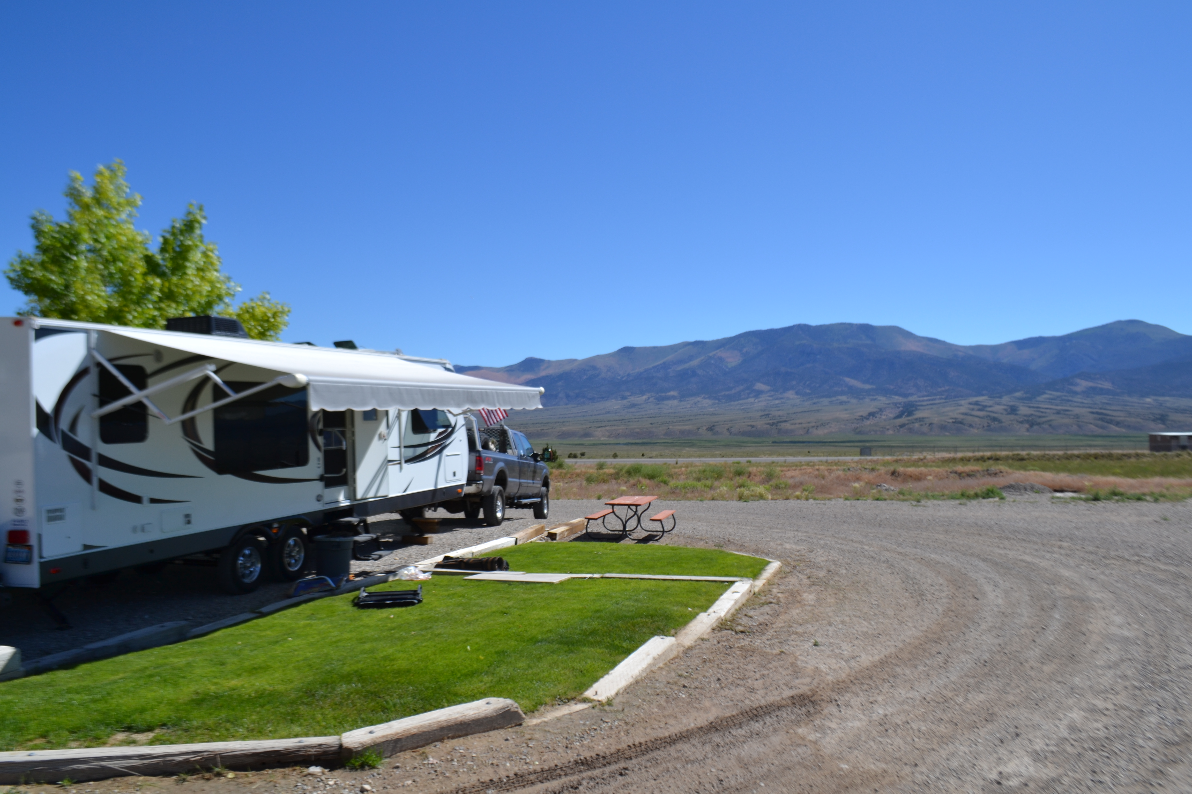 Extra Long End Site with Grass