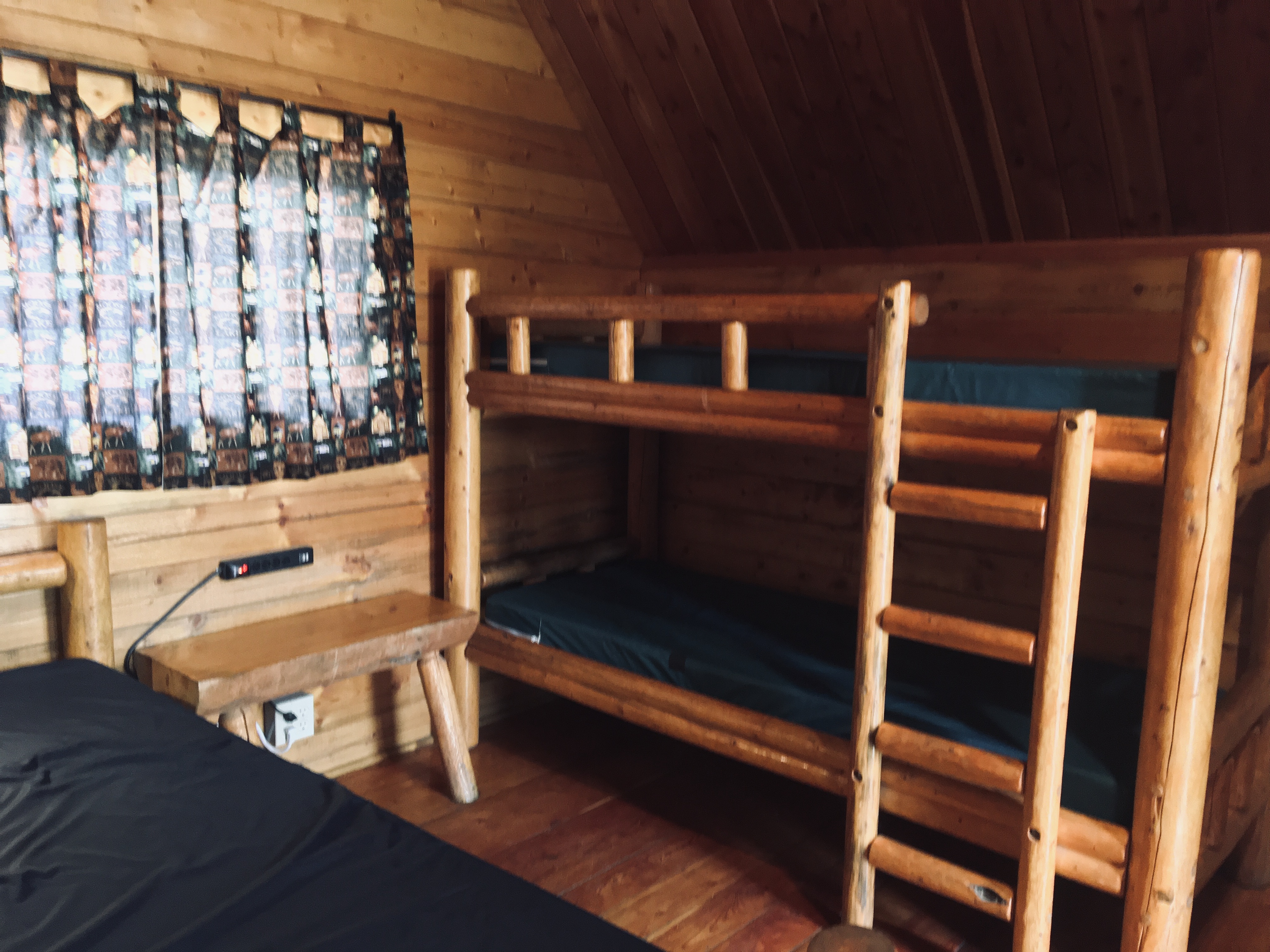 One Room Cabin Bunk Beds