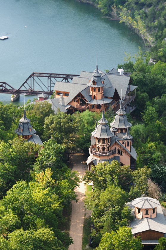 Castle Rogue's Manor