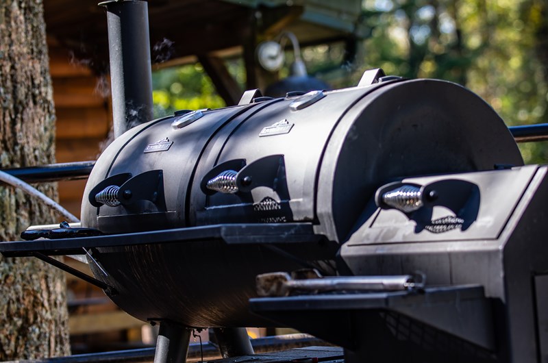 BBQ meal at Daves Smokehouse delivered right to your site Photo