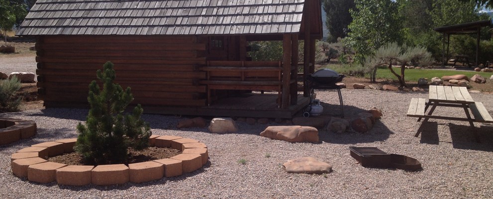 1 Room Rustic Cabin
