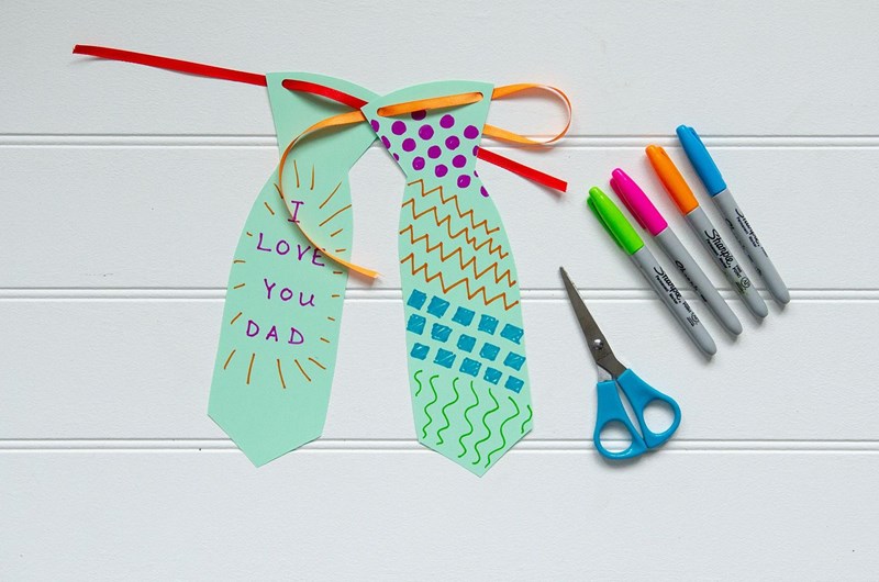 Paper Tie Craft Photo