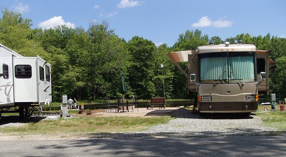 Deluxe Patio Site