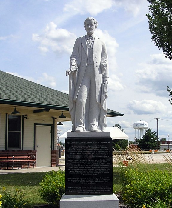 ABRAHAM LINCOLN STATUE