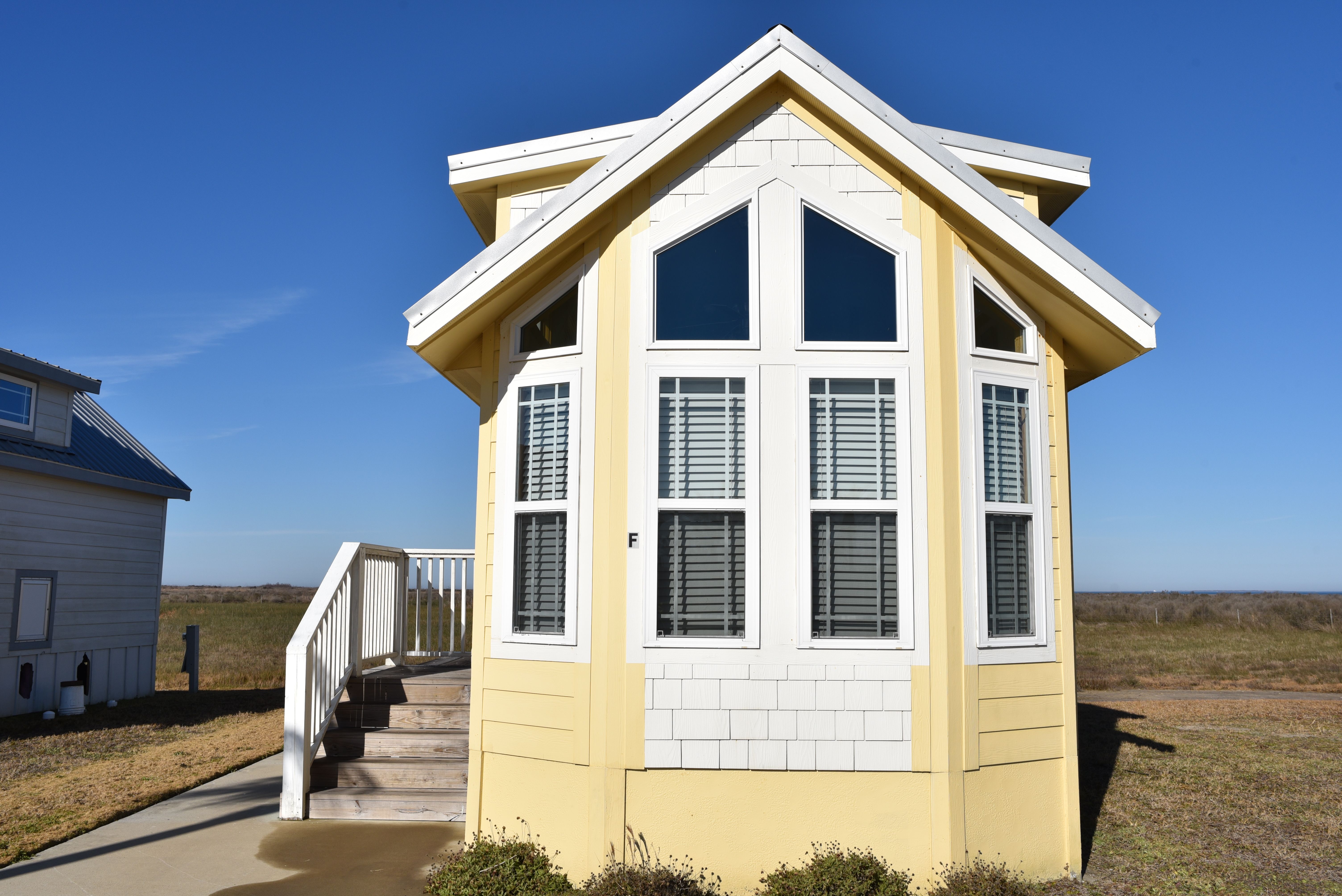 Deluxe Cabin - Pet Friendly