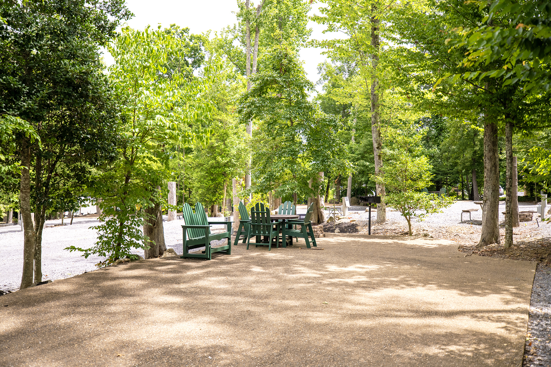RV 38, Back-In 50/30 AMPS FHU KOA Patio®, Concrete
