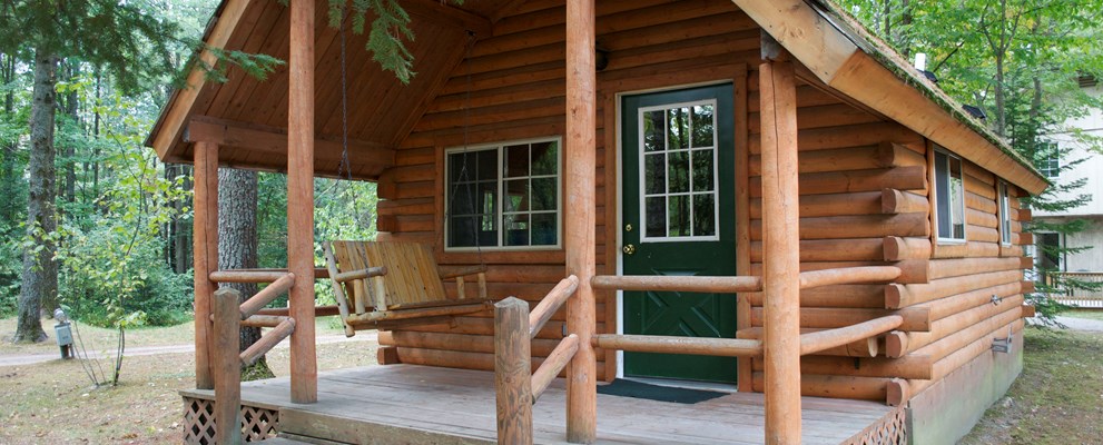 Rustic Deluxe Camping Cabin With Bathroom