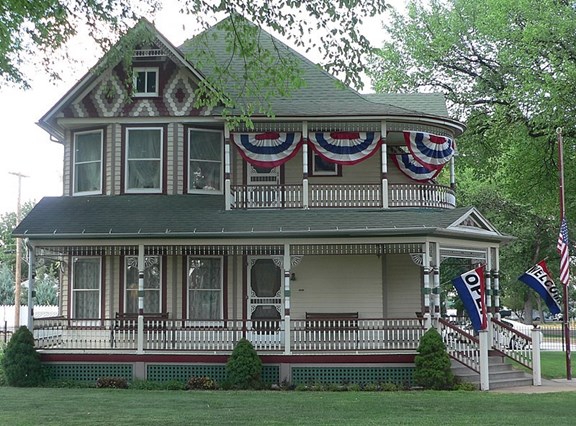 Ennis-Handy House (Mary Seaman Ennis 1907 Victorian House)