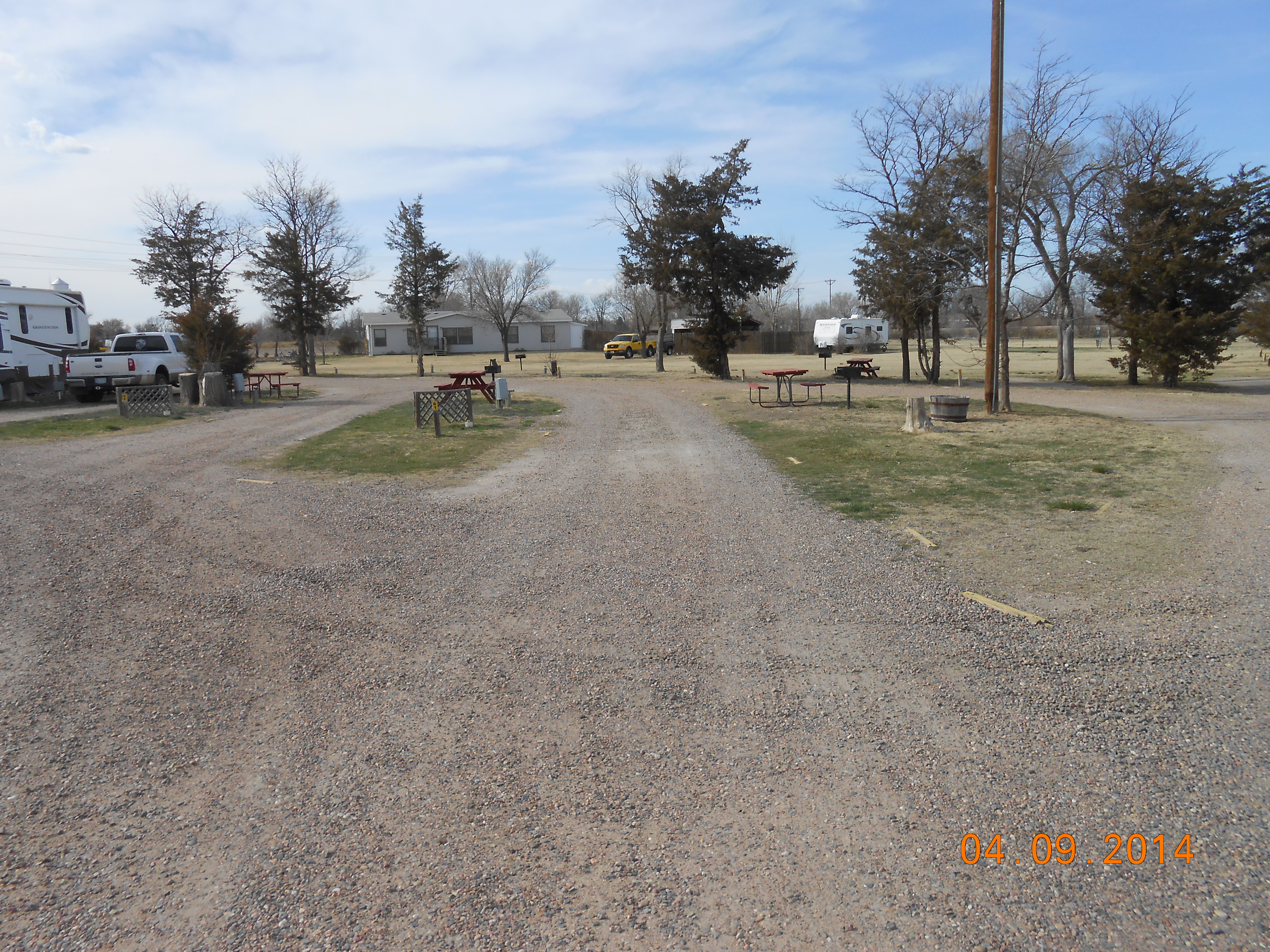50/30 amp FULL HOOK-UP Pull-thru sites. 65-70 ft long.