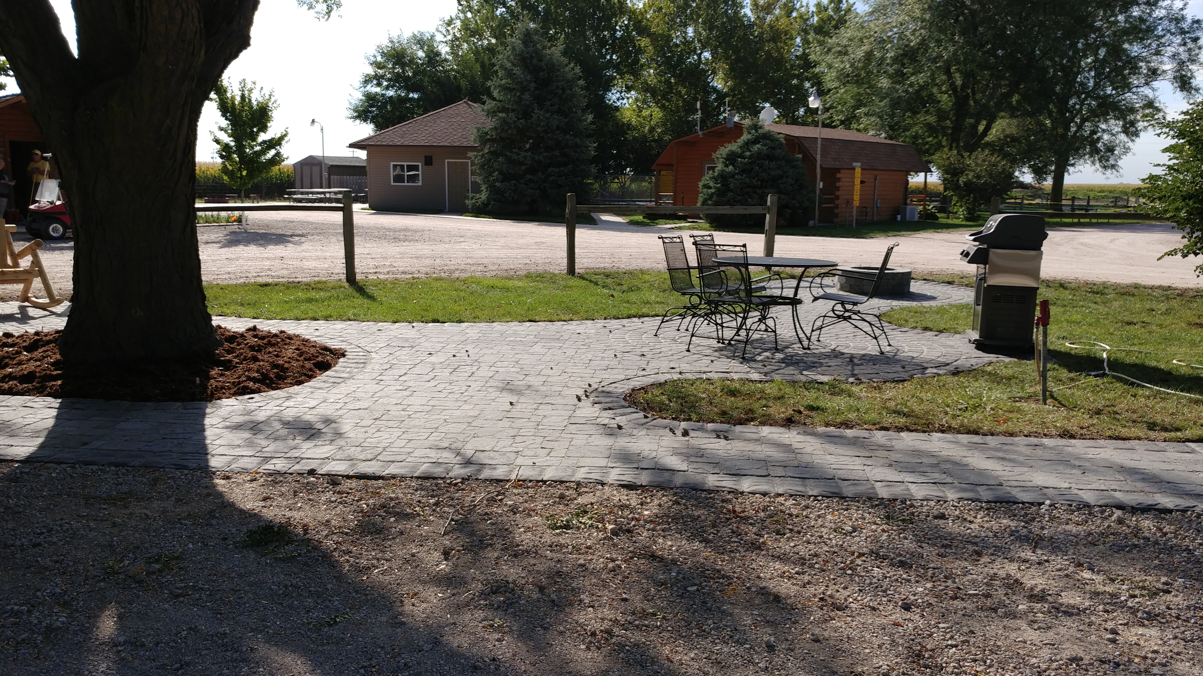 D16 Deluxe Patio Site