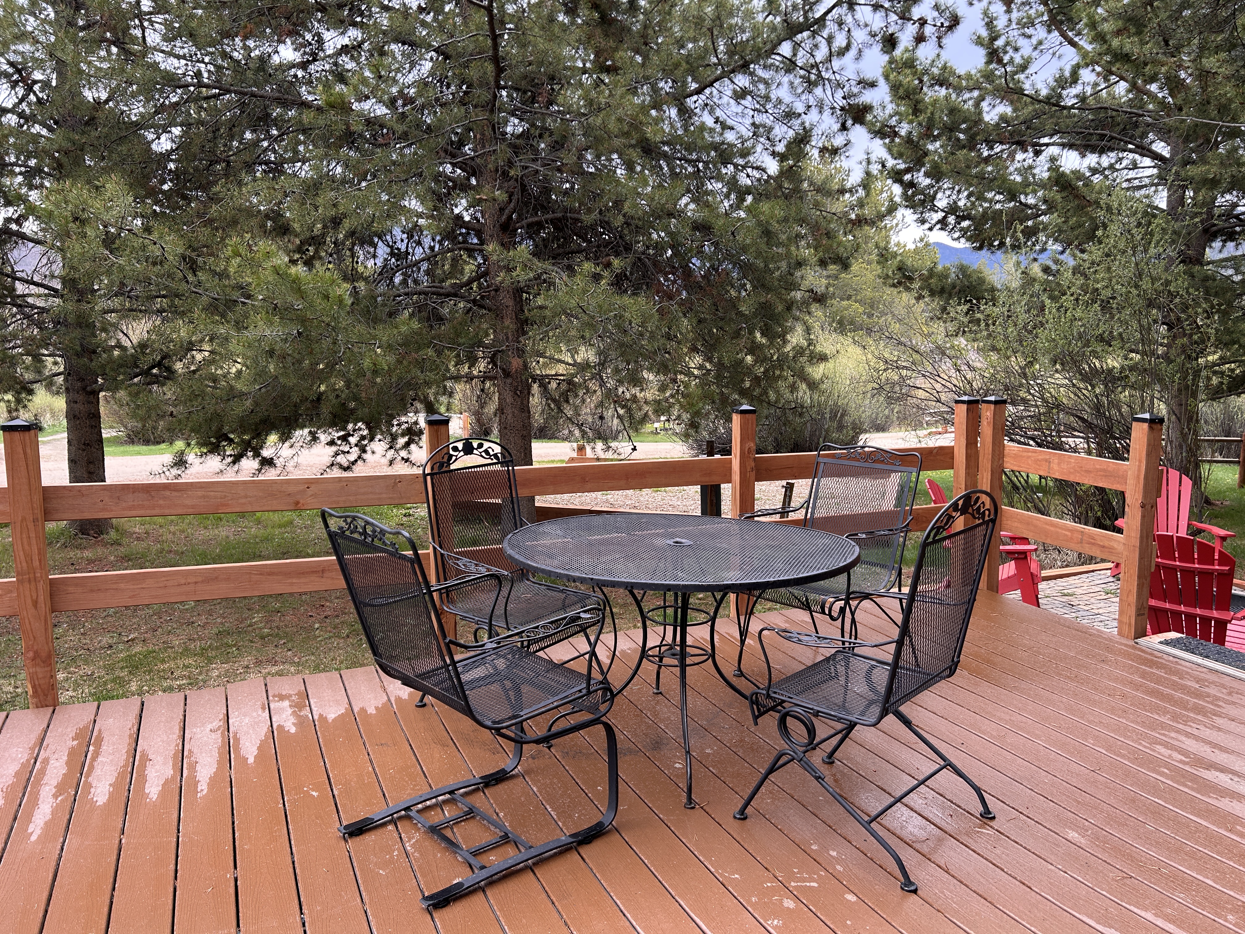 Deluxe RV site 9 deck