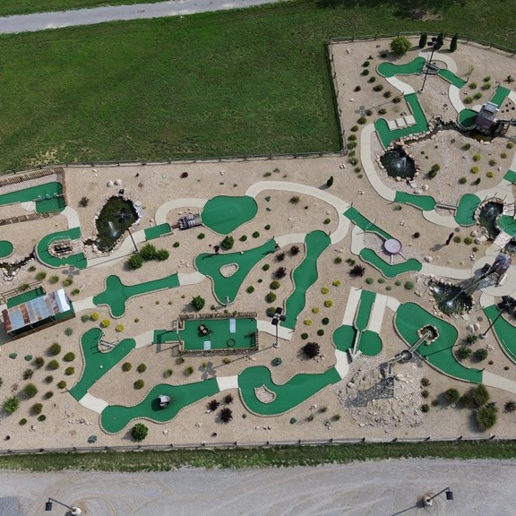 Frontier Adventure Golf