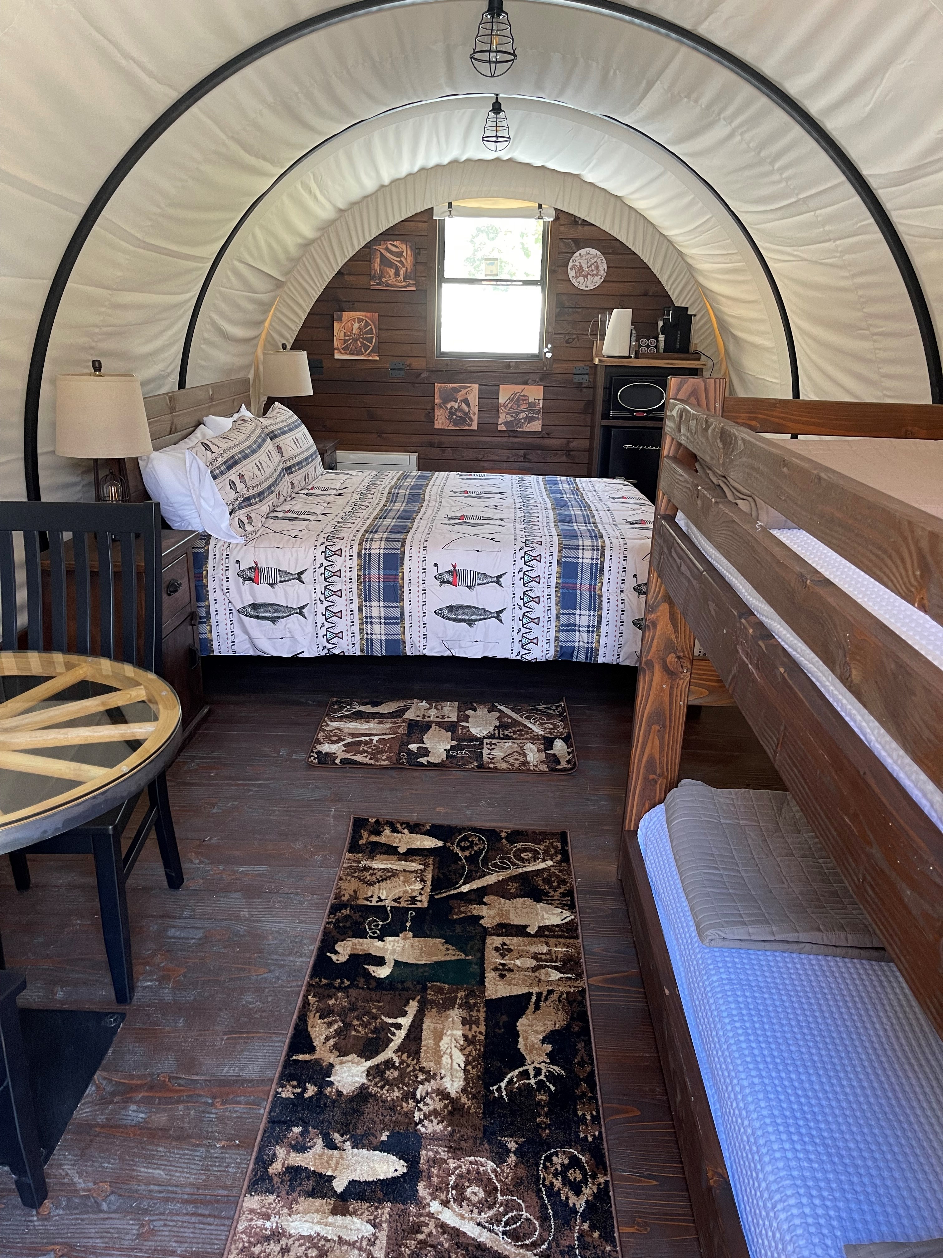 Covered Wagon 1