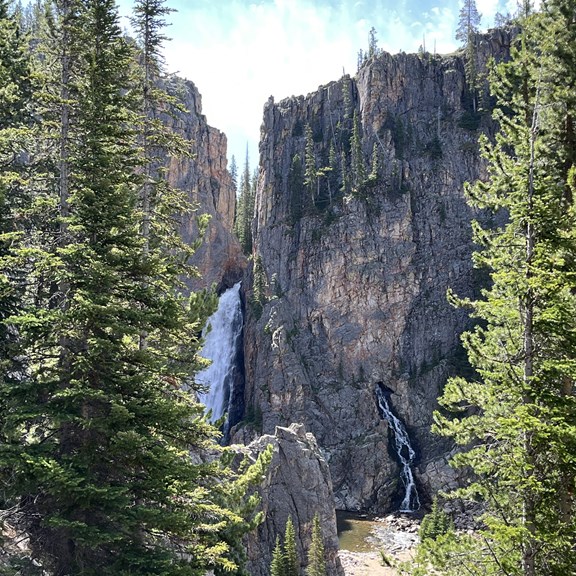 Porcupine Falls - on the way down the trail