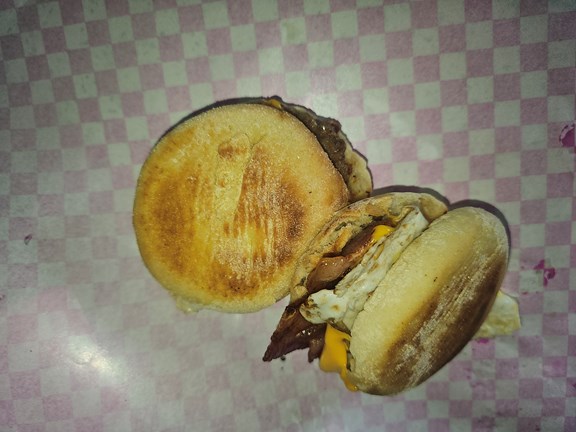 BREAKFAST WITH DELIVERY