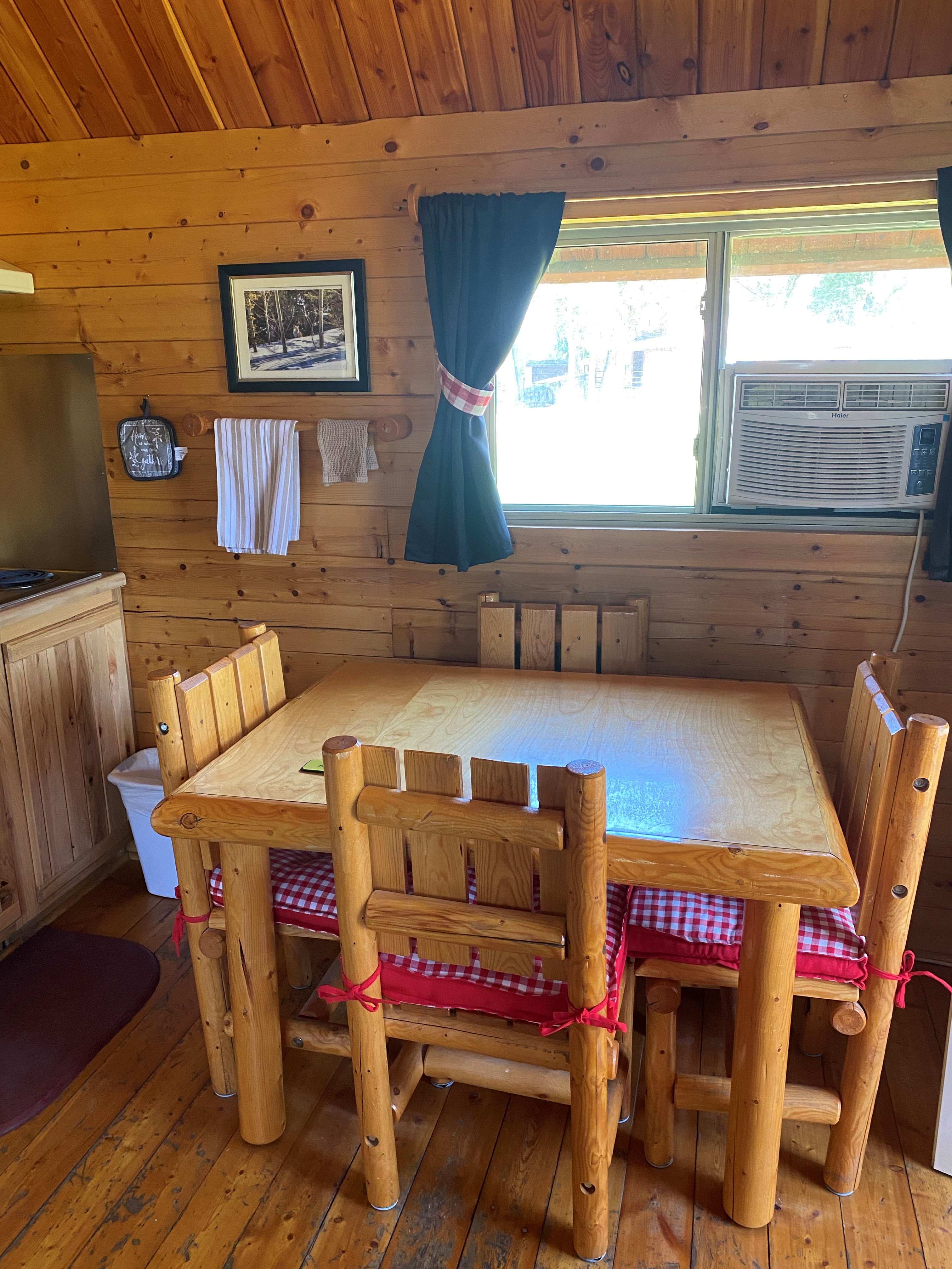 Deluxe Kottage Cabin with Bathroom