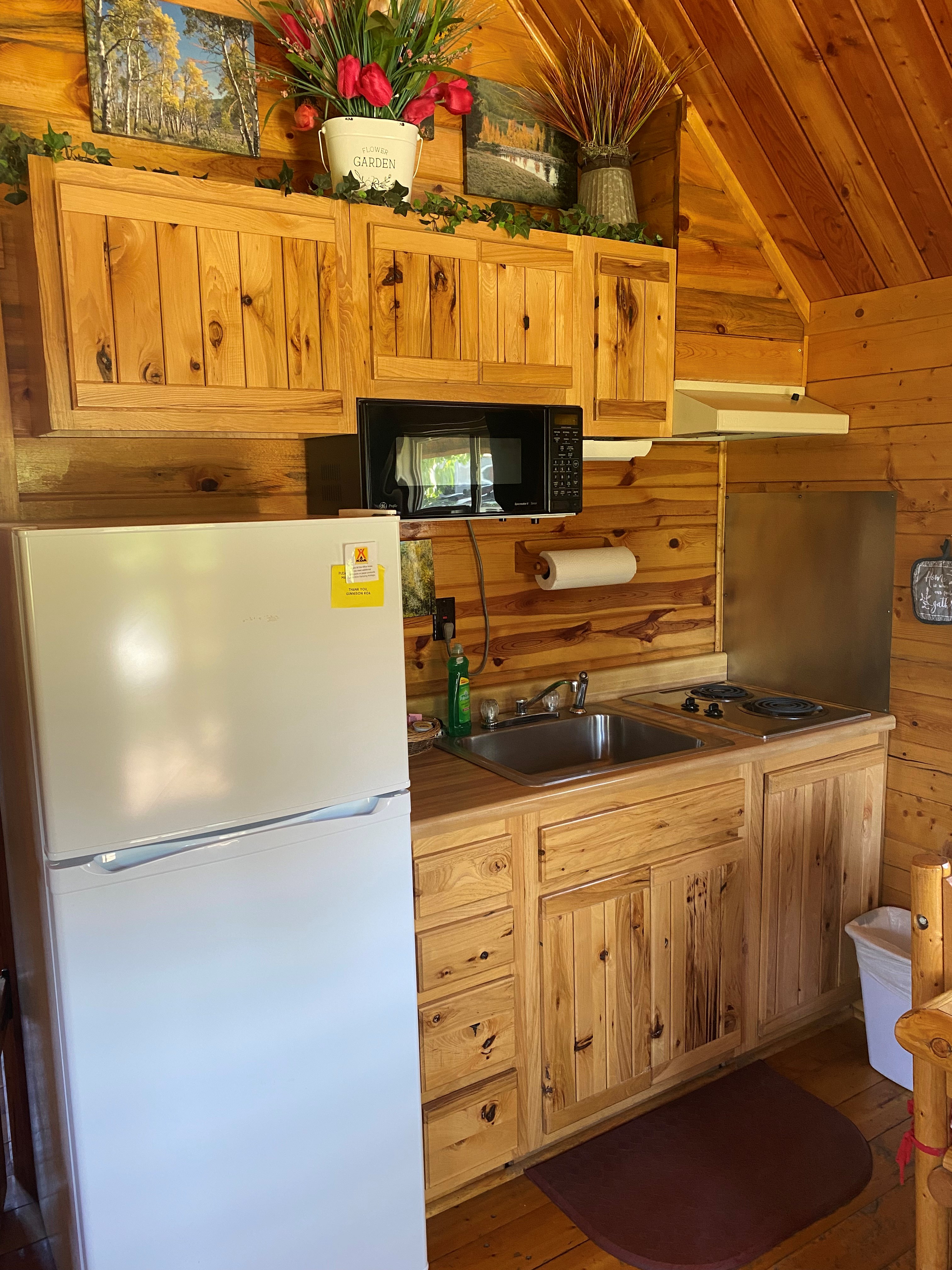 Deluxe Kottage Cabin with Bathroom
