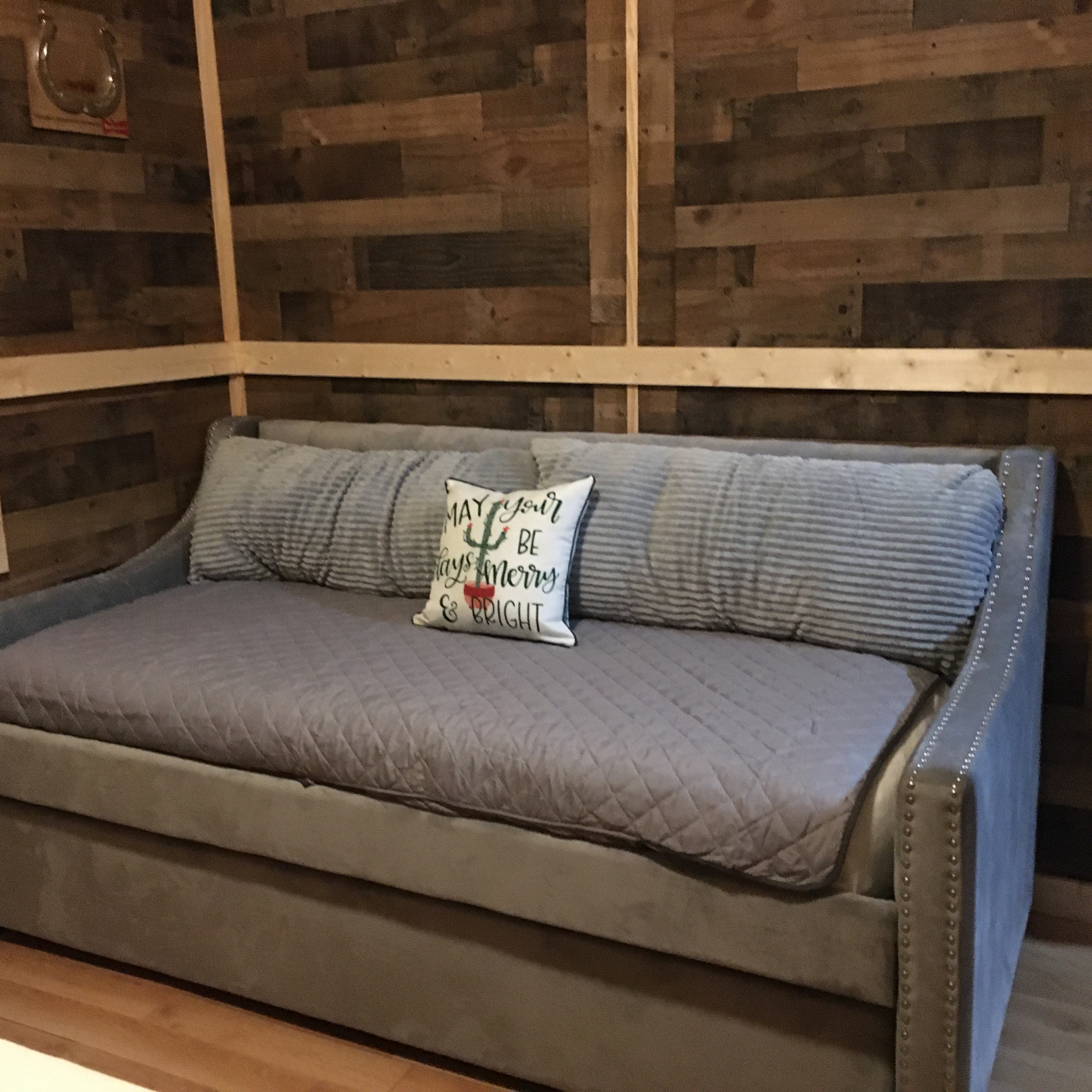 day bed with trundle in master bedroom