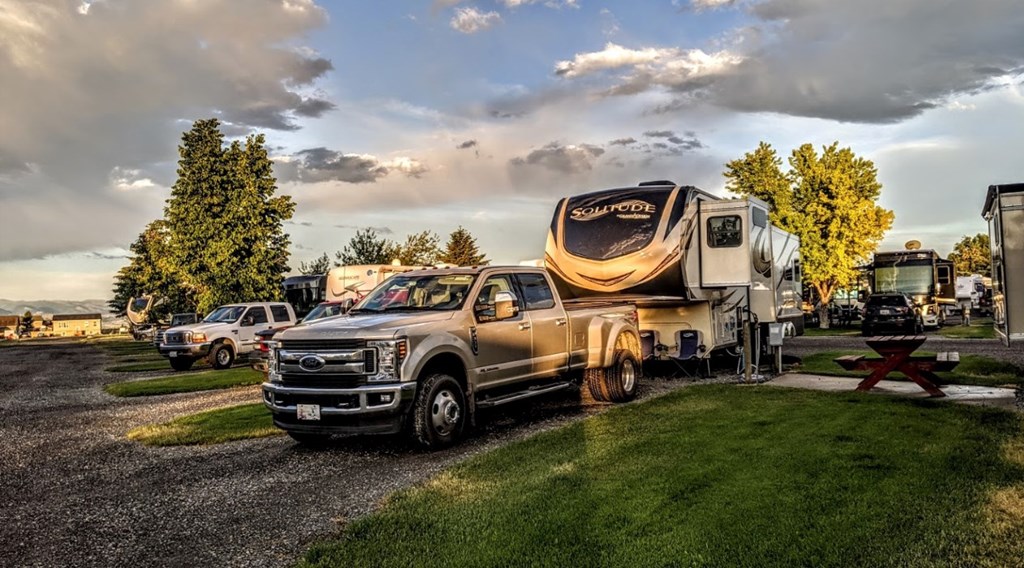 7 Tips for RVing on a Budget