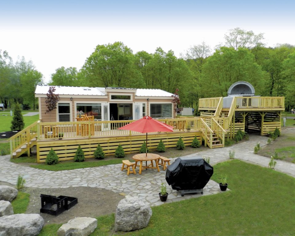 #AL - Astronomy Lodge - Large Deluxe Lodge