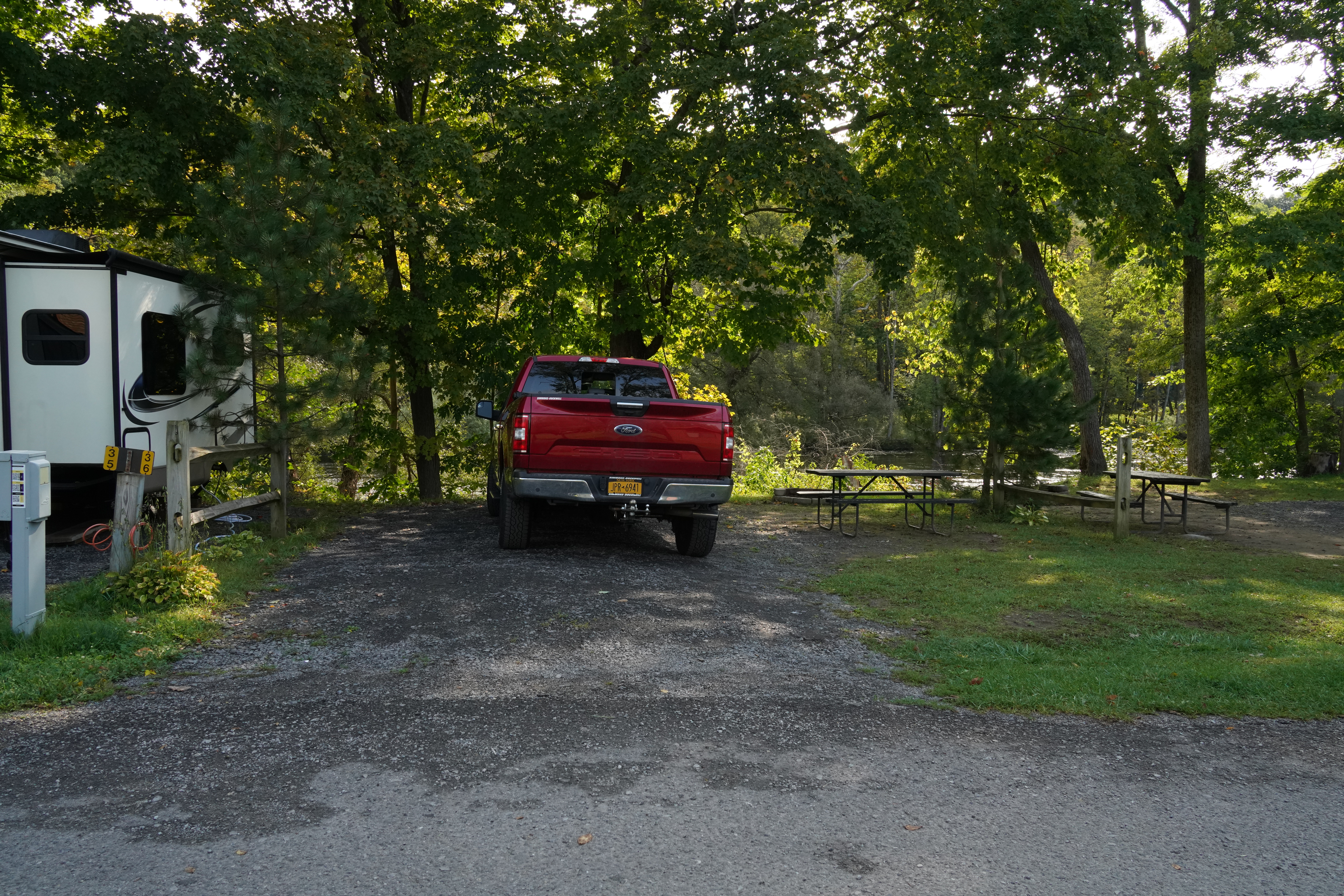 Pull In Water Electric RV Site, 30amp