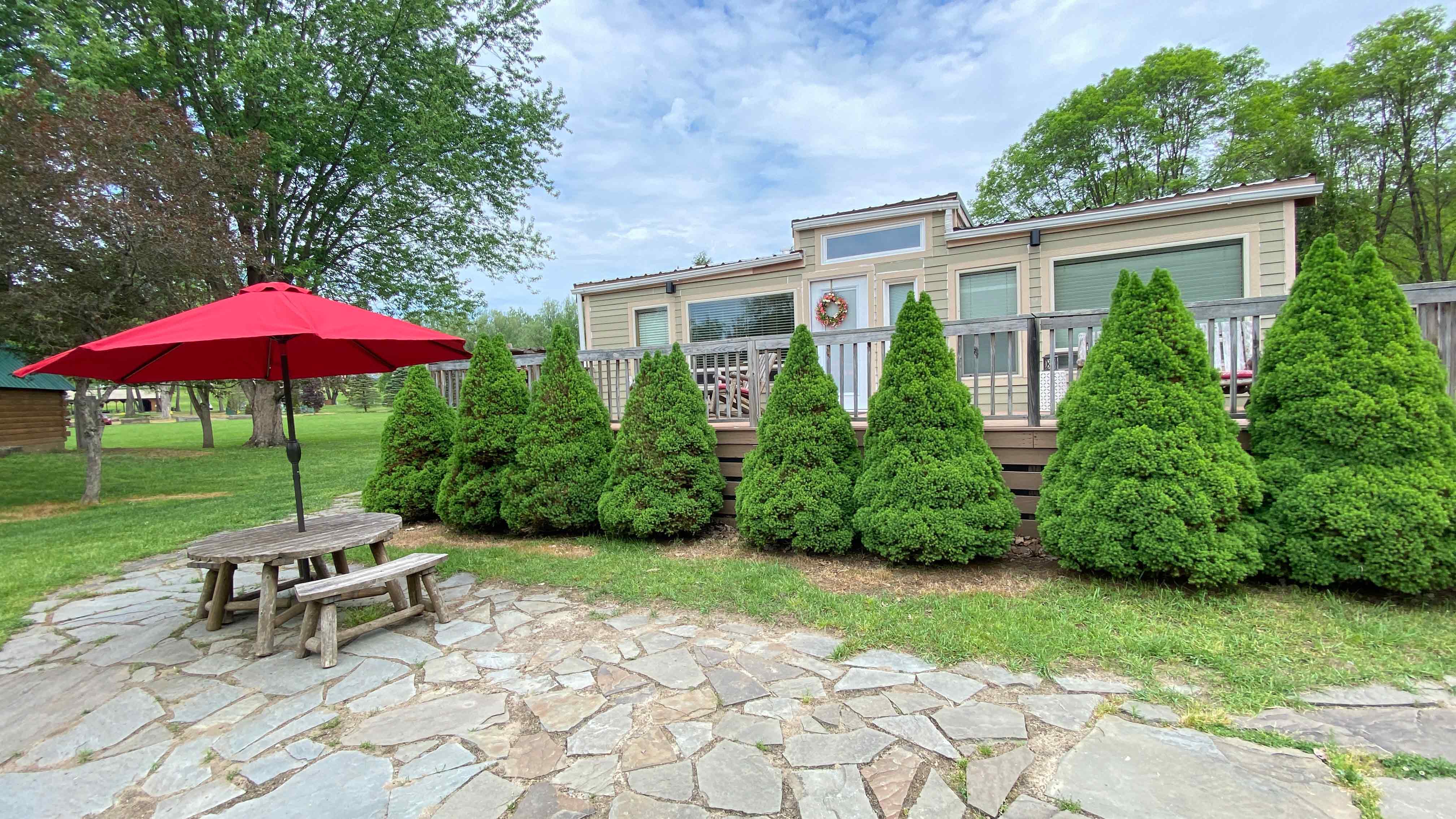 #AL - Astronomy Lodge - Large Deluxe Lodge