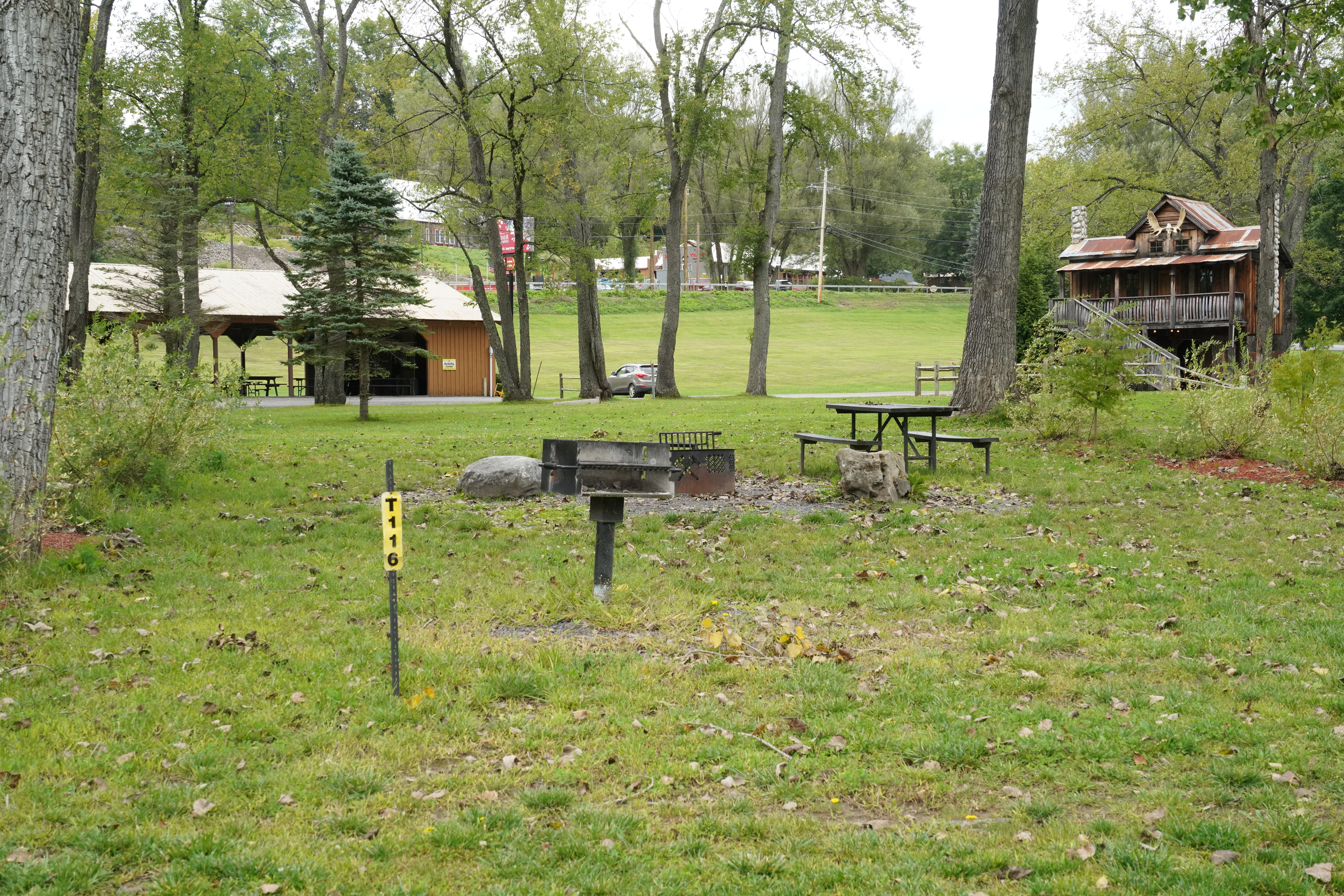 #T-116 - Deluxe Tent Site