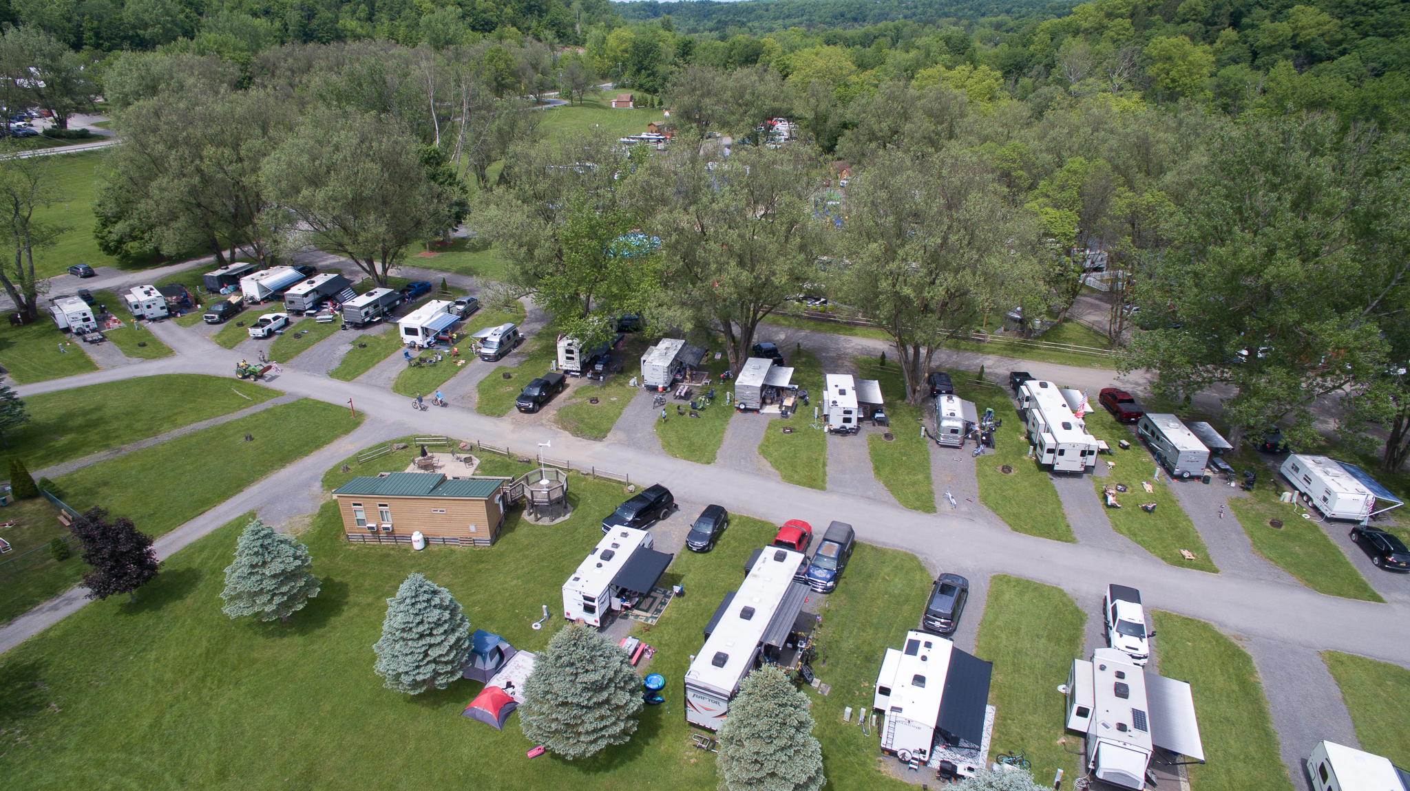 Full Hookup Pull Thru RV Sites!