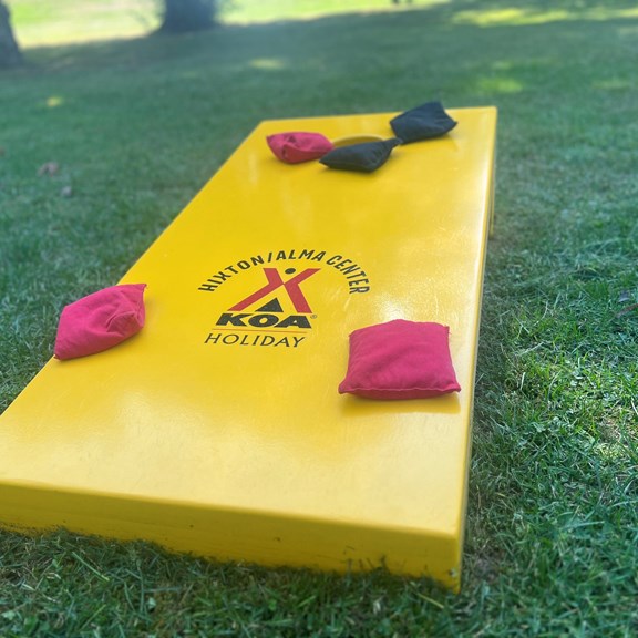 CORNHOLE