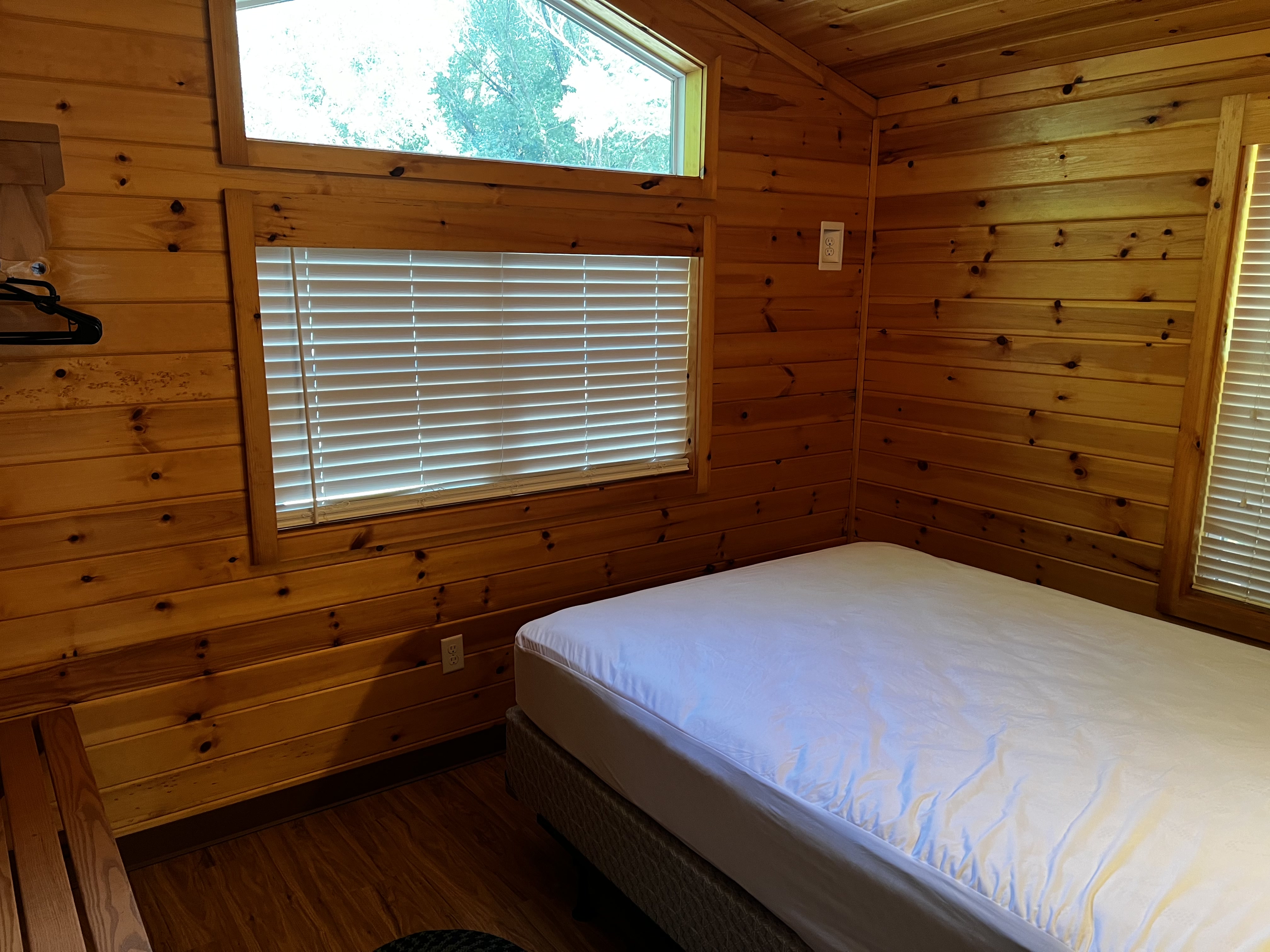 Cabin 9 BR