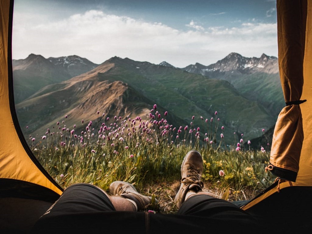 7 THINGS EVERY FIRST-TIME CAMPER SHOULD KNOW