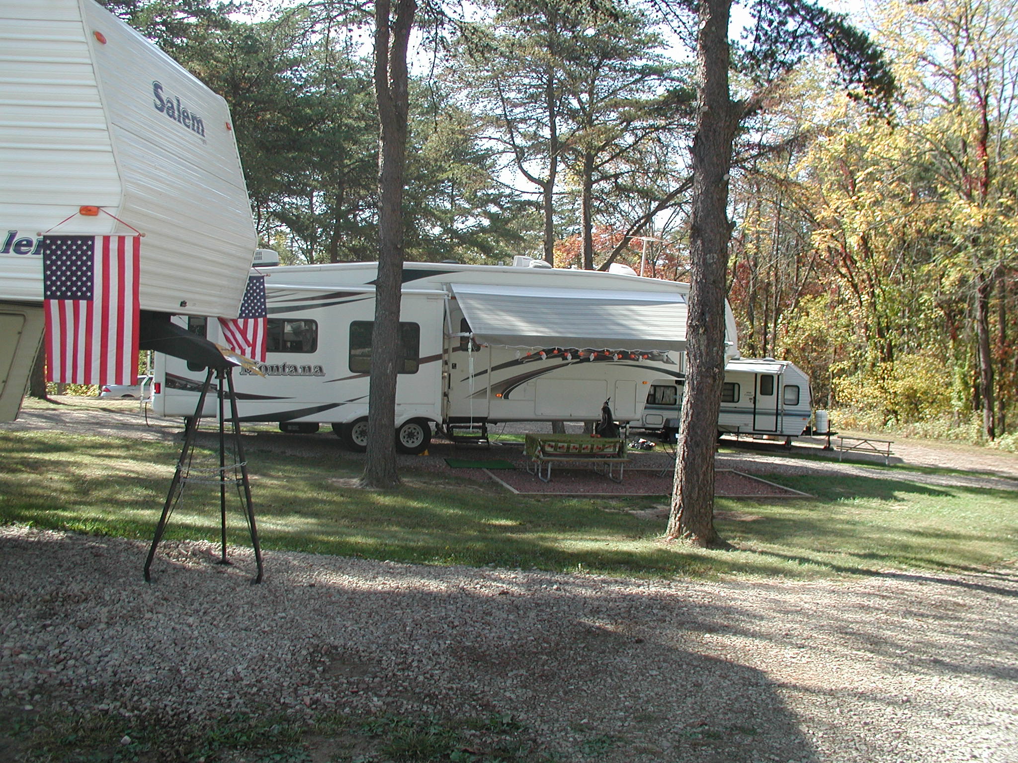 Pull Thru Full Hookup Site with Red Rock Patio