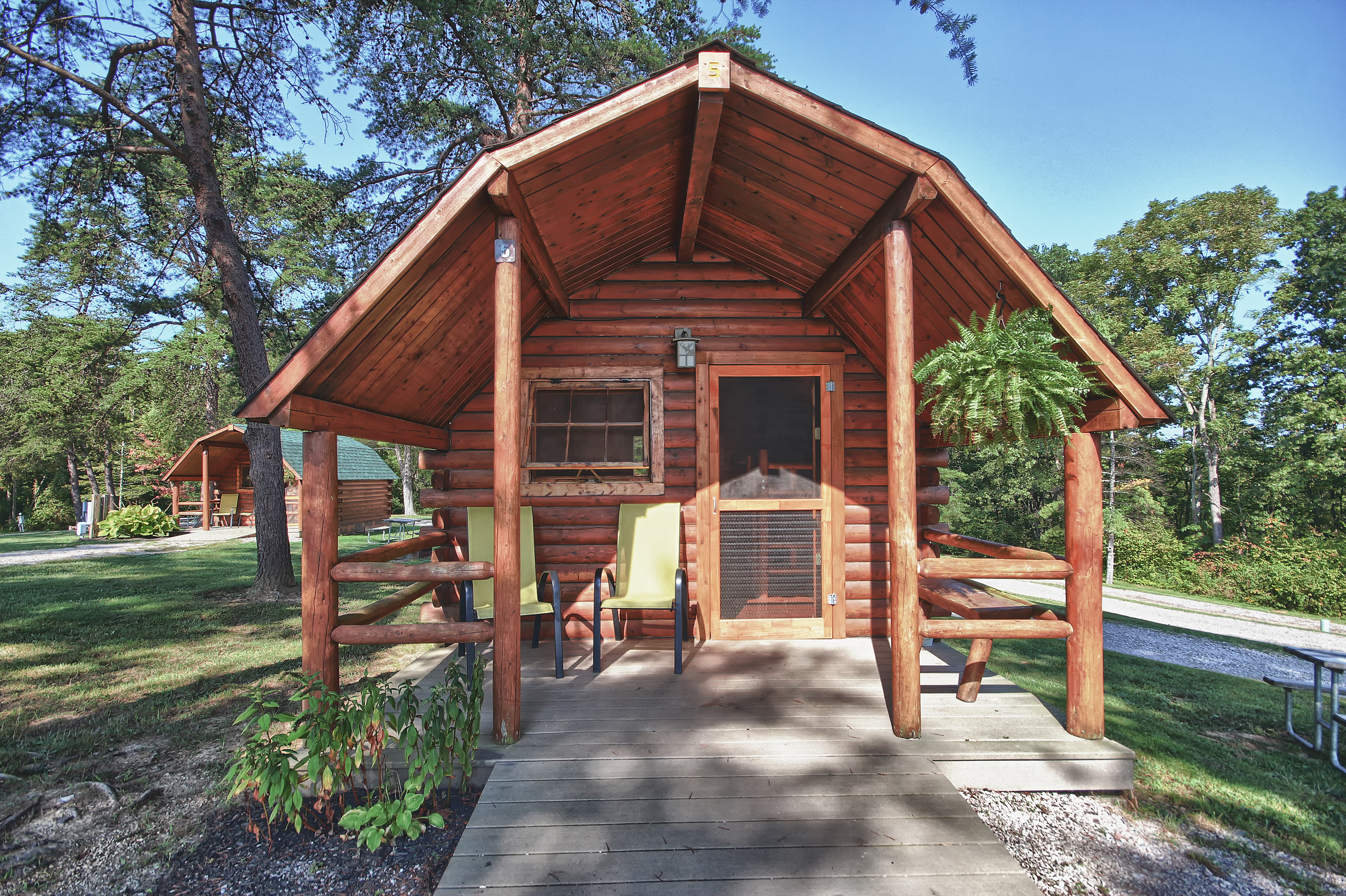 Camp Cabin - Pet Friendly